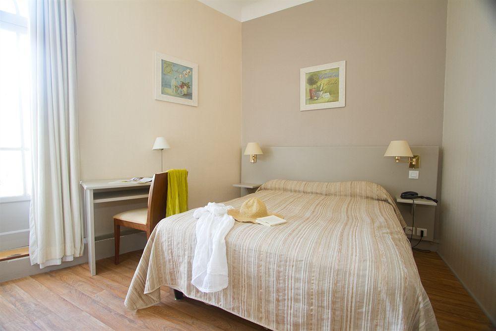 Logis Hotel Majestic Chatelaillon Plage - La Rochelle Экстерьер фото