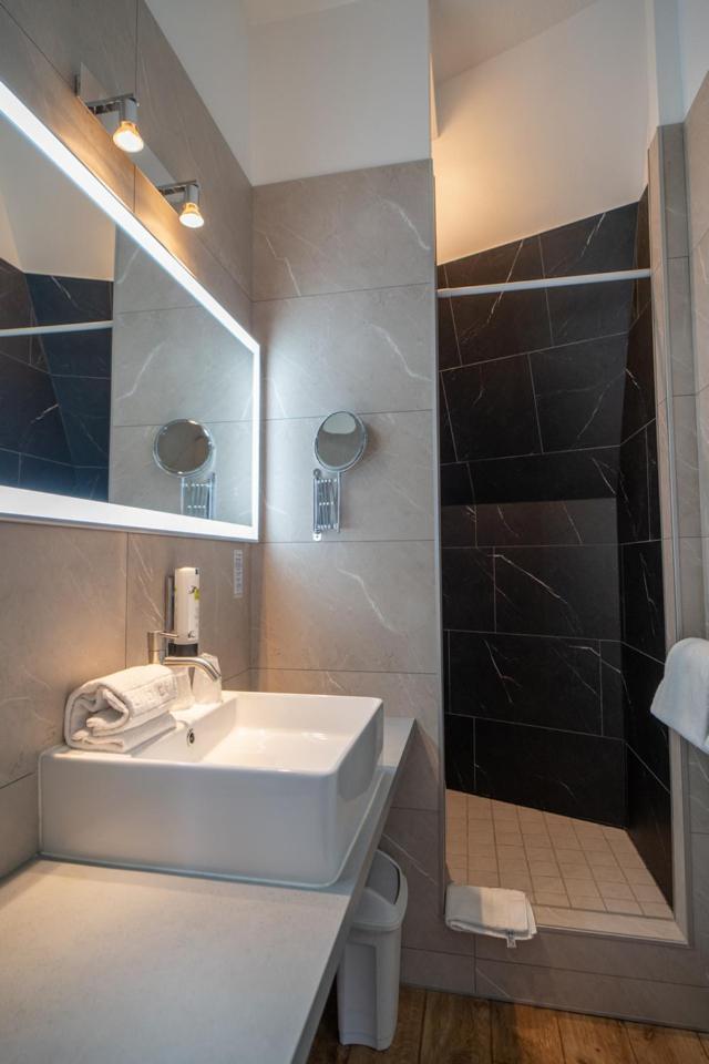 Logis Hotel Majestic Chatelaillon Plage - La Rochelle Номер фото